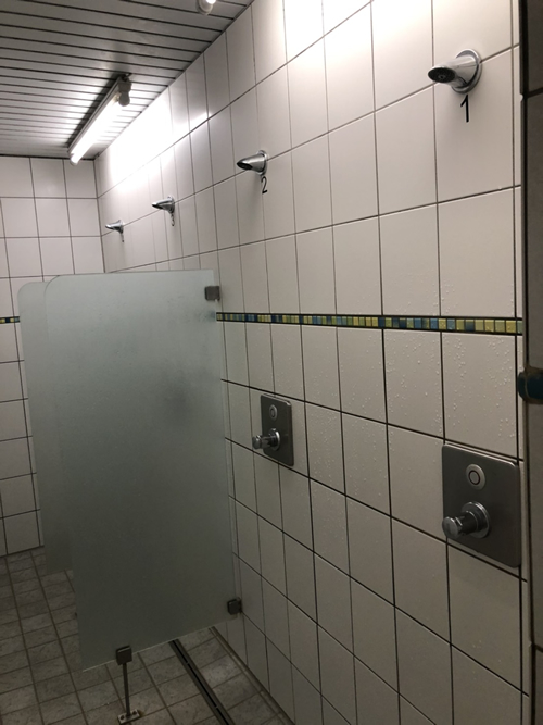 ドイツのシャワールーム